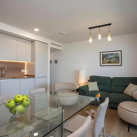 Singularstays El Iii