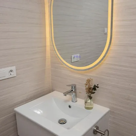 Singularstays El Iii